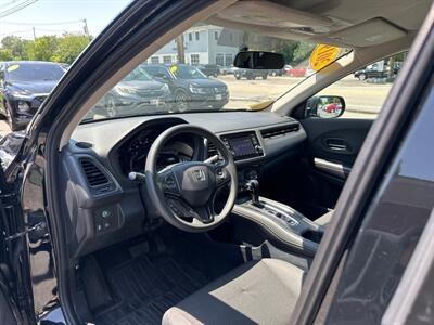 2019 Honda HR-V LX   - Photo 15 - Acton, MA 01720