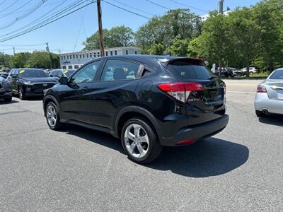 2019 Honda HR-V LX   - Photo 7 - Acton, MA 01720