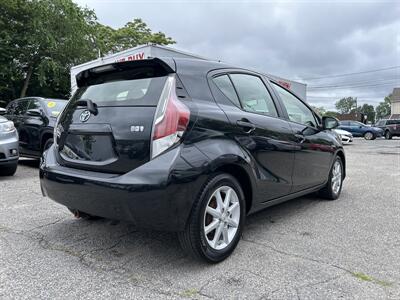 2015 Toyota Prius c Four   - Photo 4 - Framingham, MA 01702