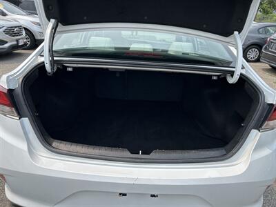 2018 Hyundai SONATA SE   - Photo 8 - Framingham, MA 01702