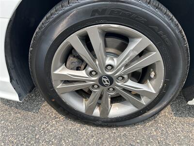 2018 Hyundai SONATA SE   - Photo 7 - Framingham, MA 01702