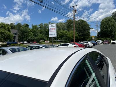 2017 Hyundai SONATA Hybrid Limited   - Photo 9 - Acton, MA 01720