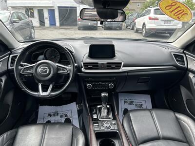 2018 Mazda Mazda3 Touring   - Photo 12 - Framingham, MA 01702