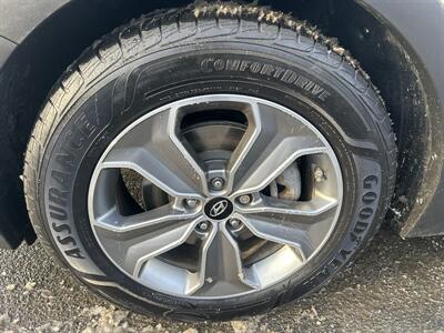 2016 Hyundai SANTA FE SE - Photo 7 - Framingham, MA 01702