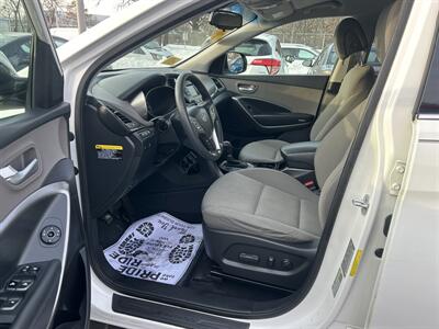2016 Hyundai SANTA FE SE - Photo 9 - Framingham, MA 01702