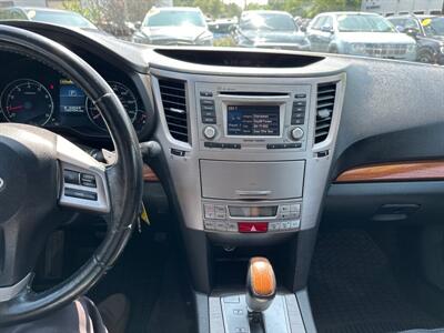 2013 Subaru Outback 2.5i Limited   - Photo 17 - Acton, MA 01720