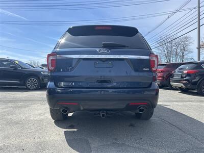 2017 Ford Explorer   - Photo 5 - Framingham, MA 01702
