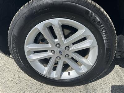 2017 Ford Explorer   - Photo 7 - Framingham, MA 01702