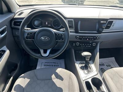 2019 Kia Niro FE   - Photo 11 - Framingham, MA 01702