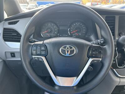 2016 Toyota Sienna L 7-Passenger - Photo 14 - Framingham, MA 01702