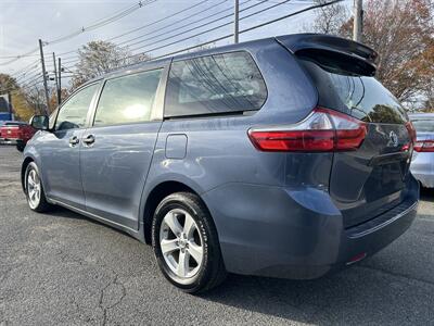 2016 Toyota Sienna L 7-Passenger - Photo 6 - Framingham, MA 01702