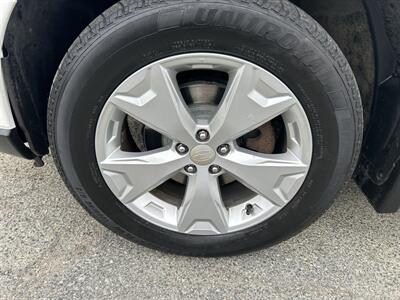 2015 Subaru Forester 2.5i Premium - Photo 7 - Framingham, MA 01702