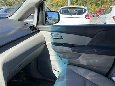 2012 Honda Odyssey EX-L   - Photo 13 - Framingham, MA 01702