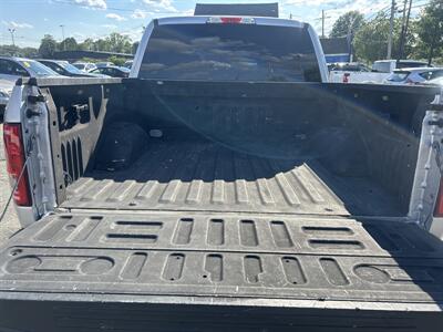 2015 Ford F-150 XLT   - Photo 8 - Framingham, MA 01702