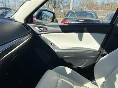 2016 Mazda CX-5 Grand Touring - Photo 13 - Framingham, MA 01702