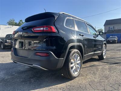 2017 Jeep Cherokee Limited   - Photo 5 - Framingham, MA 01702