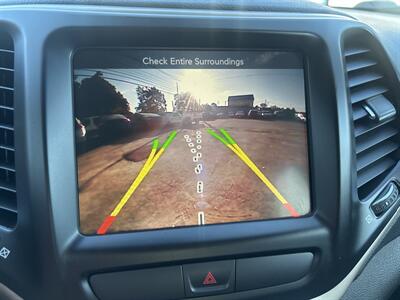 2017 Jeep Cherokee Limited   - Photo 13 - Framingham, MA 01702