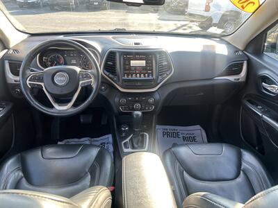 2017 Jeep Cherokee Limited   - Photo 10 - Framingham, MA 01702
