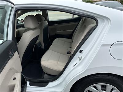 2018 Hyundai ELANTRA SE   - Photo 11 - Acton, MA 01720