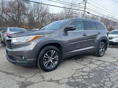 2016 Toyota Highlander XLE  