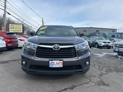 2016 Toyota Highlander XLE   - Photo 2 - Framingham, MA 01702