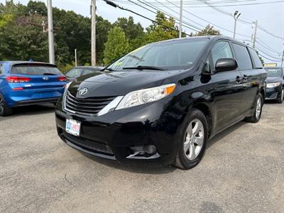 2014 Toyota Sienna LE 8-Passenger   - Photo 1 - Framingham, MA 01702