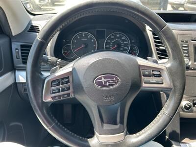 2014 Subaru Outback 2.5i Premium   - Photo 14 - Acton, MA 01720