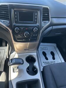 2015 Jeep Grand Cherokee Laredo   - Photo 13 - Framingham, MA 01702