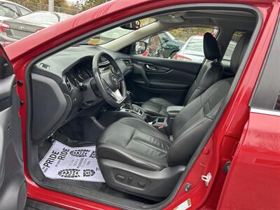 2017 Nissan Rogue SL   - Photo 10 - Framingham, MA 01702