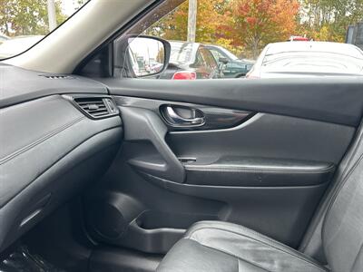2017 Nissan Rogue SL   - Photo 13 - Framingham, MA 01702