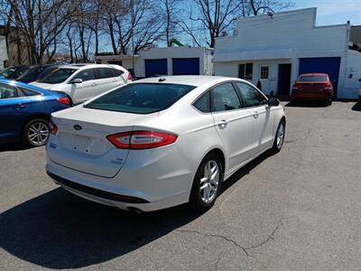 2013 Ford Fusion SE   - Photo 5 - Acton, MA 01720