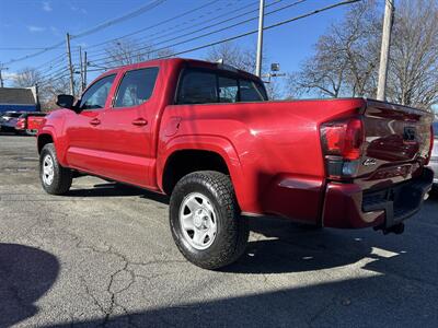 2018 Toyota Tacoma SR V6 - Photo 6 - Framingham, MA 01702