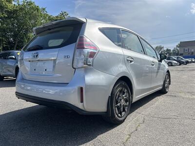 2016 Toyota Prius v Four   - Photo 4 - Framingham, MA 01702