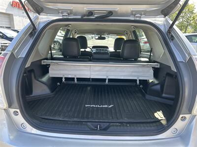 2016 Toyota Prius v Four   - Photo 7 - Framingham, MA 01702