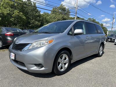 2011 Toyota Sienna LE 8-Passenger   - Photo 1 - Framingham, MA 01702