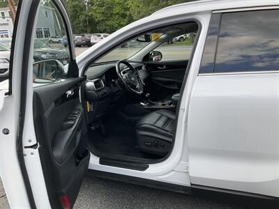 2018 Kia Sorento EX V6   - Photo 17 - Acton, MA 01720