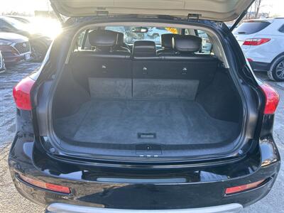 2017 INFINITI QX50   - Photo 9 - Framingham, MA 01702