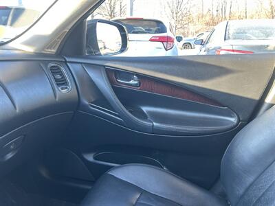 2017 INFINITI QX50   - Photo 13 - Framingham, MA 01702