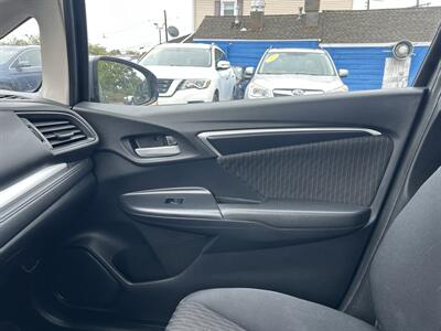 2018 Honda Fit EX - Photo 13 - Framingham, MA 01702
