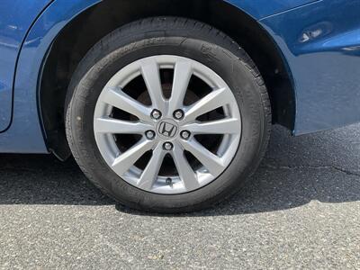 2013 Honda Civic LX   - Photo 8 - Acton, MA 01720