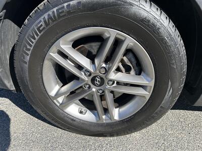 2017 Hyundai SANTA FE Sport 2.4L   - Photo 7 - Framingham, MA 01702