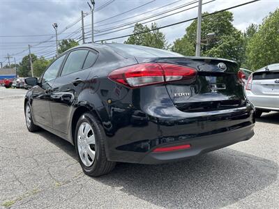 2017 Kia Forte LX   - Photo 6 - Framingham, MA 01702