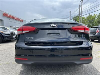 2017 Kia Forte LX   - Photo 5 - Framingham, MA 01702