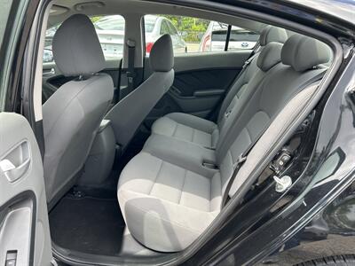 2017 Kia Forte LX   - Photo 9 - Framingham, MA 01702