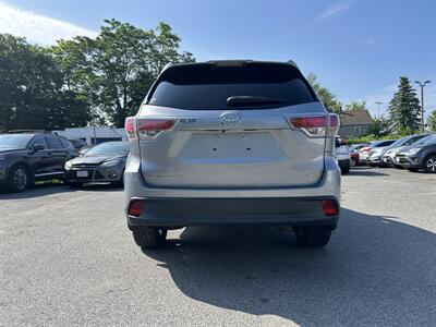 2016 Toyota Highlander LE   - Photo 5 - Framingham, MA 01702