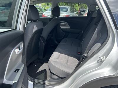 2019 Kia Niro LX   - Photo 9 - Framingham, MA 01702
