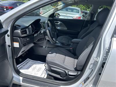 2019 Kia Niro LX   - Photo 10 - Framingham, MA 01702