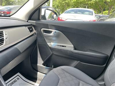 2019 Kia Niro LX   - Photo 12 - Framingham, MA 01702