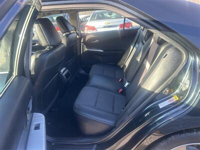 2014 Toyota Camry SE Sport   - Photo 11 - Framingham, MA 01702
