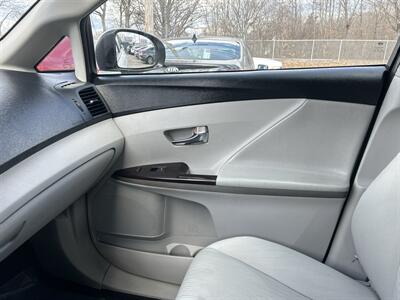 2011 Toyota Venza AWD 4cyl   - Photo 11 - Framingham, MA 01702
